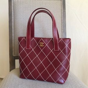 CHANEL Burgundy Handbag Tote